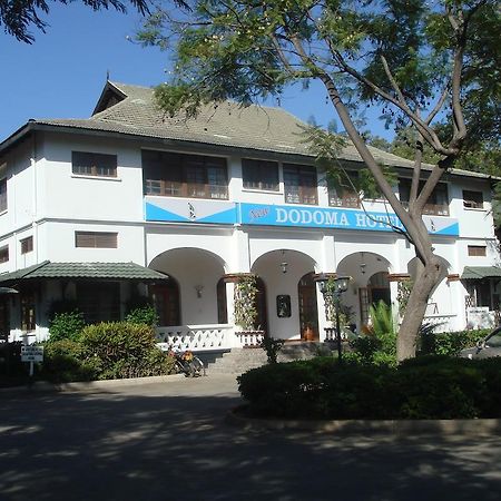New Dodoma Hotel Bagian luar foto