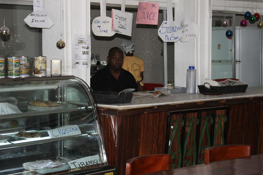 New Dodoma Hotel Bagian luar foto